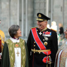 2. oktober: Kong Harald er til stede når biskop Helga Haugland Byfuglien blir innsatt som den første kvinnelige preses, lederen for bispekollegiet i Den norske kirke. (Foto: Ned Alley / Scanpix)